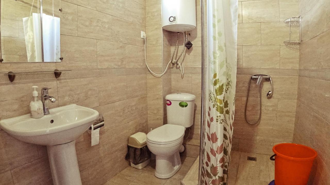 Гостевой Дом Летний Сад Sukhumi Eksteriør billede